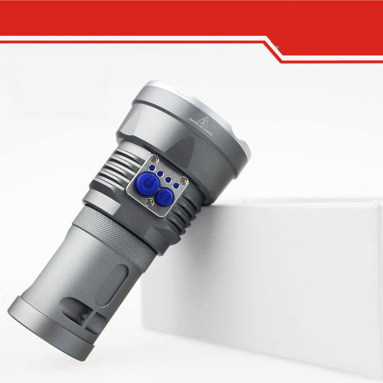Solarstorm L2 5X XM-L U2 2800 Lumen Flashlight M68523